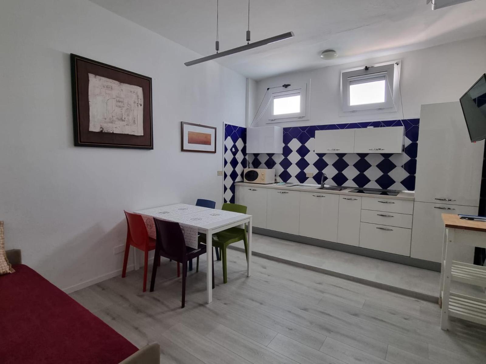 Appart-Hotel Holiday Lignano Sabbiadoro Phòng bức ảnh