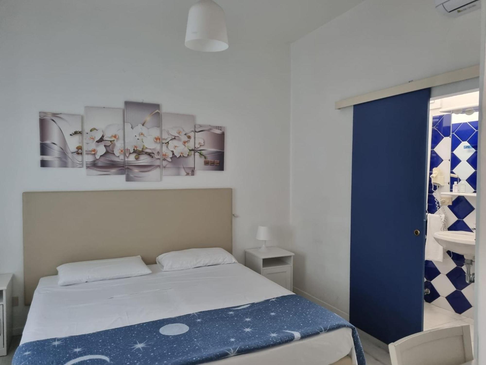 Appart-Hotel Holiday Lignano Sabbiadoro Phòng bức ảnh