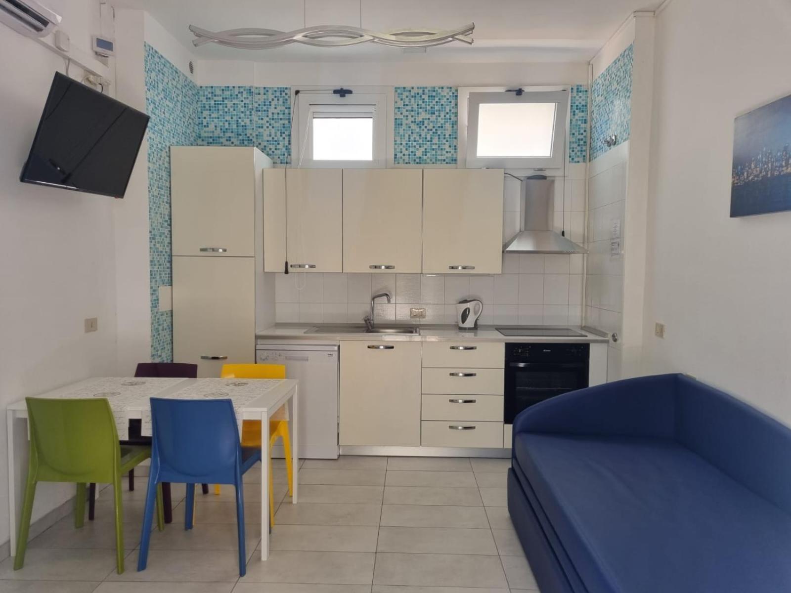 Appart-Hotel Holiday Lignano Sabbiadoro Phòng bức ảnh