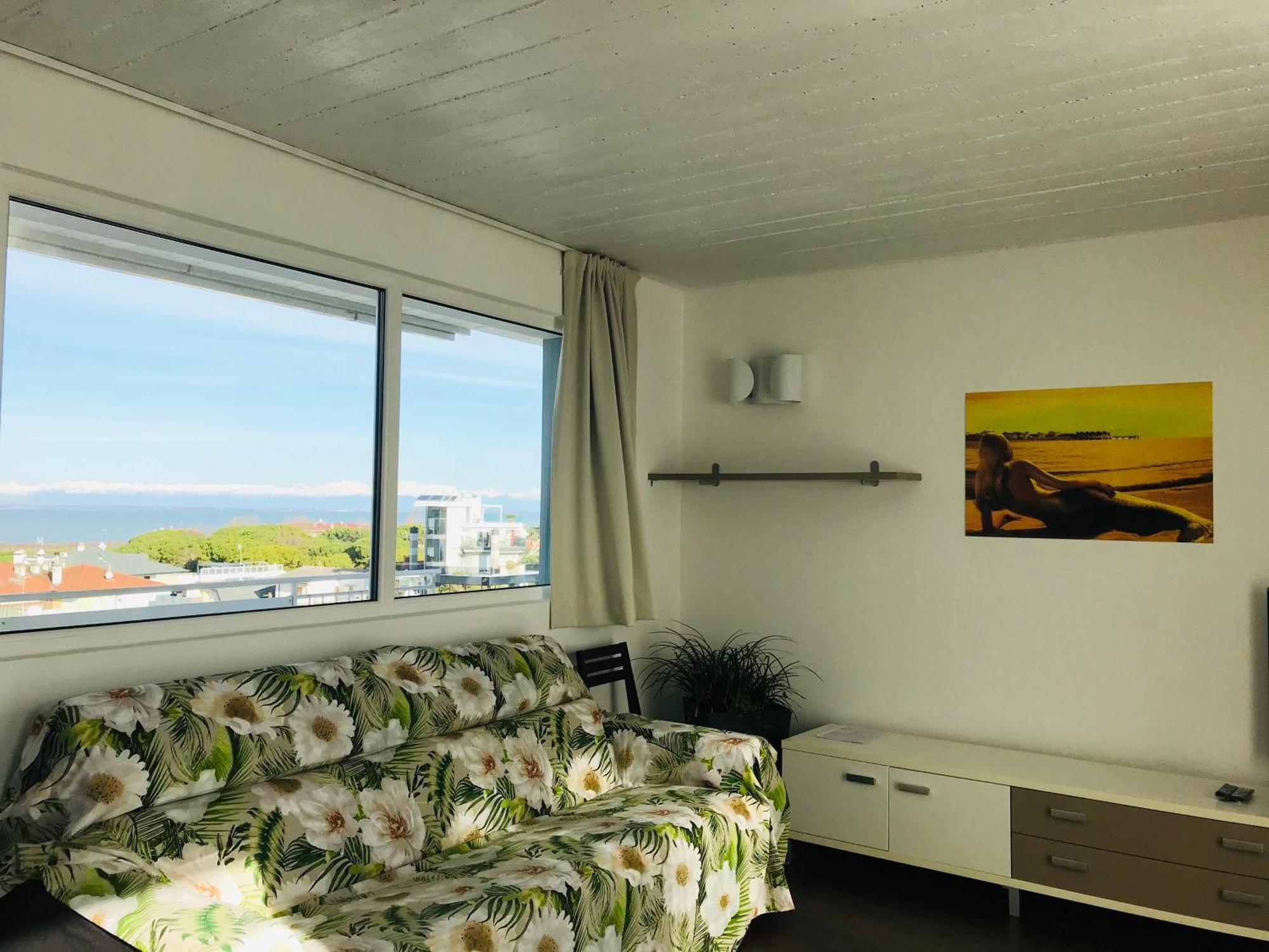 Appart-Hotel Holiday Lignano Sabbiadoro Ngoại thất bức ảnh