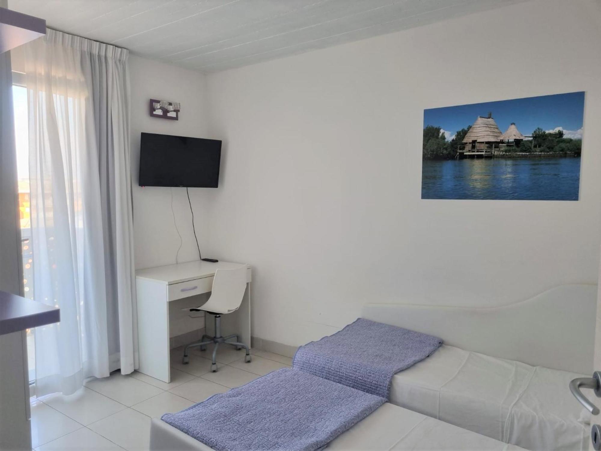 Appart-Hotel Holiday Lignano Sabbiadoro Ngoại thất bức ảnh